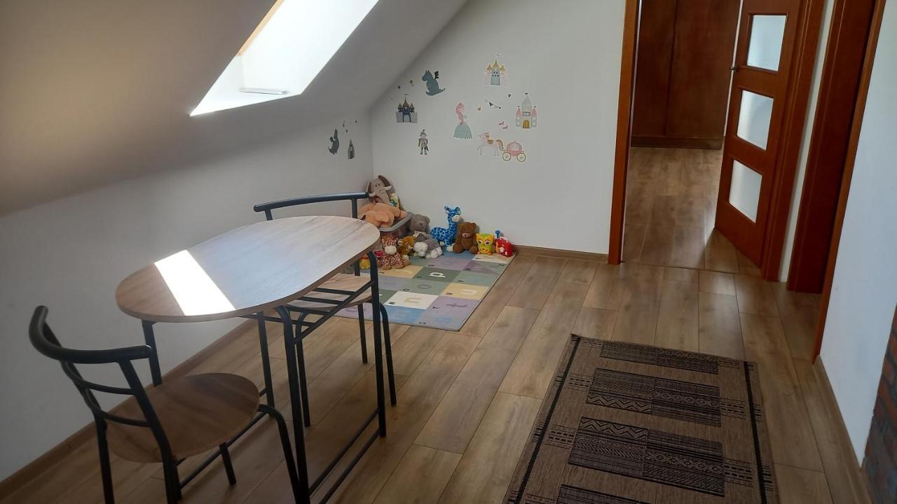 Dom Do Wynajecia Bocianie Gniazdo Lägenhet Augustów Exteriör bild