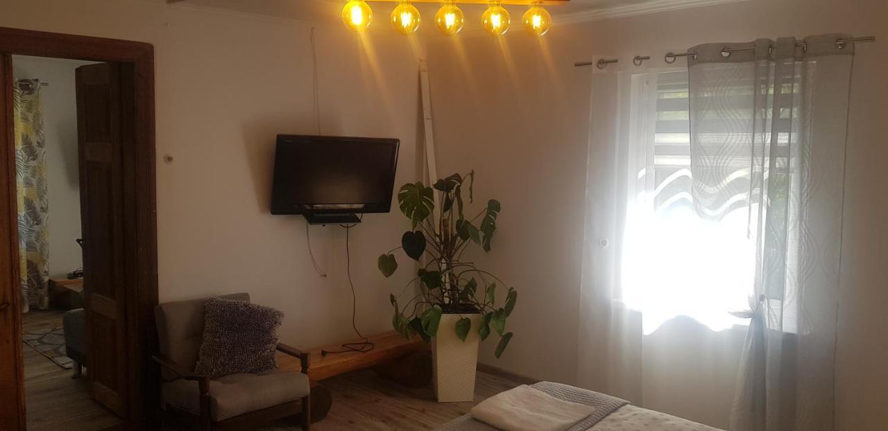 Dom Do Wynajecia Bocianie Gniazdo Lägenhet Augustów Exteriör bild